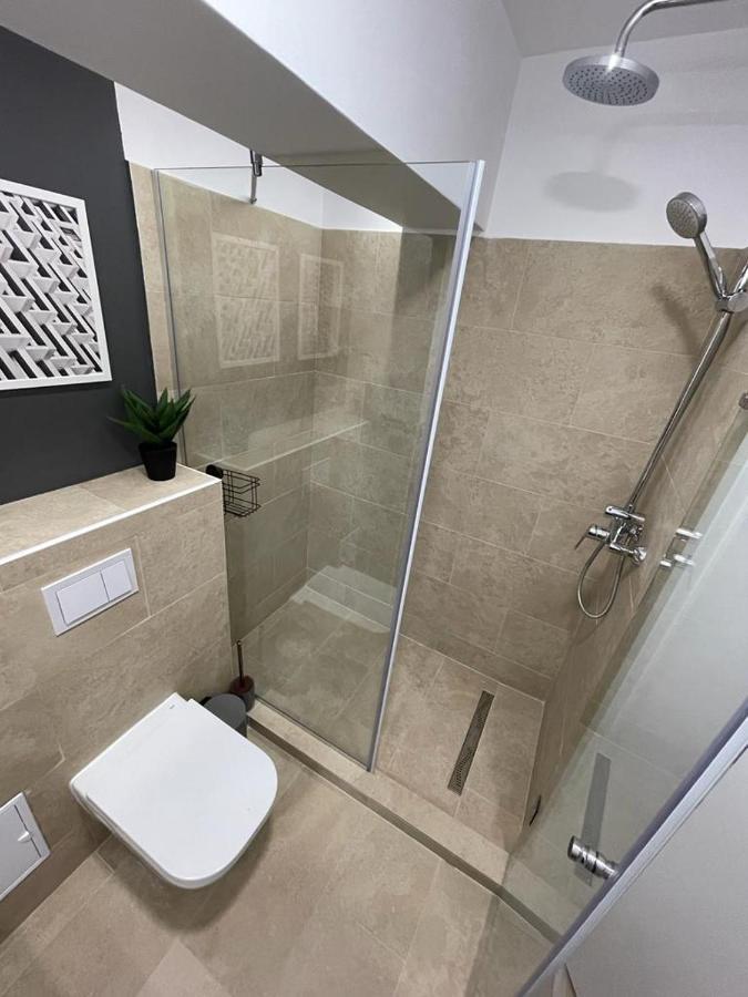 Palas Loft Iasi Exteriör bild